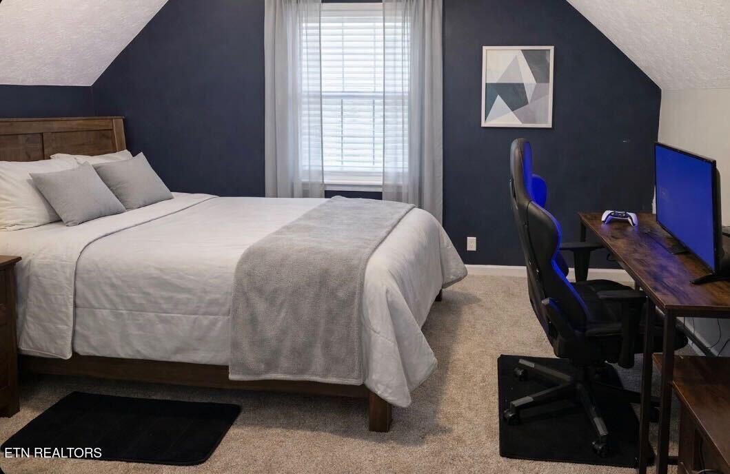 3260 Blue Springs Road Strawberry Plains, TN 37871 - Photo 10 of 15 Upsairs bedroom