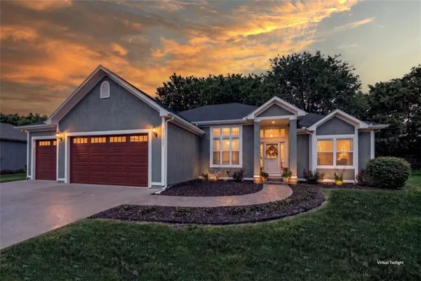 $515,000 | 21301 Noble Street, Spring Hill, KS 66083