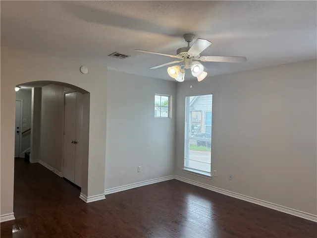 $2,250 | 4039 Southern Trace Drive, College Station, TX 77845