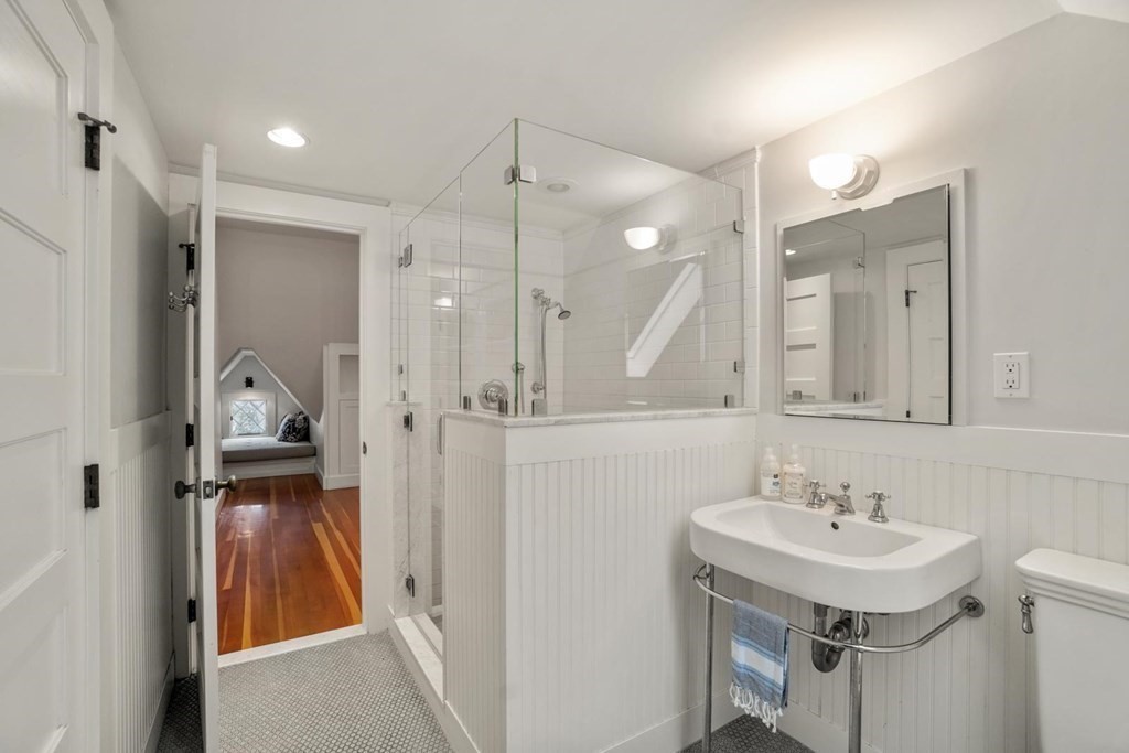 142 Hinckley Road Milton, MA 02186 - Photo 37 of 42 Gallery Image 37