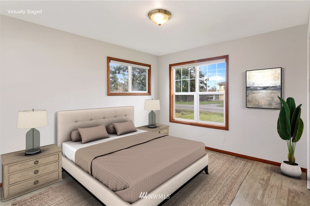 1606 Bayon Road Bellingham, WA 98225 - Photo 22 of 39 a bedroom with bed and window