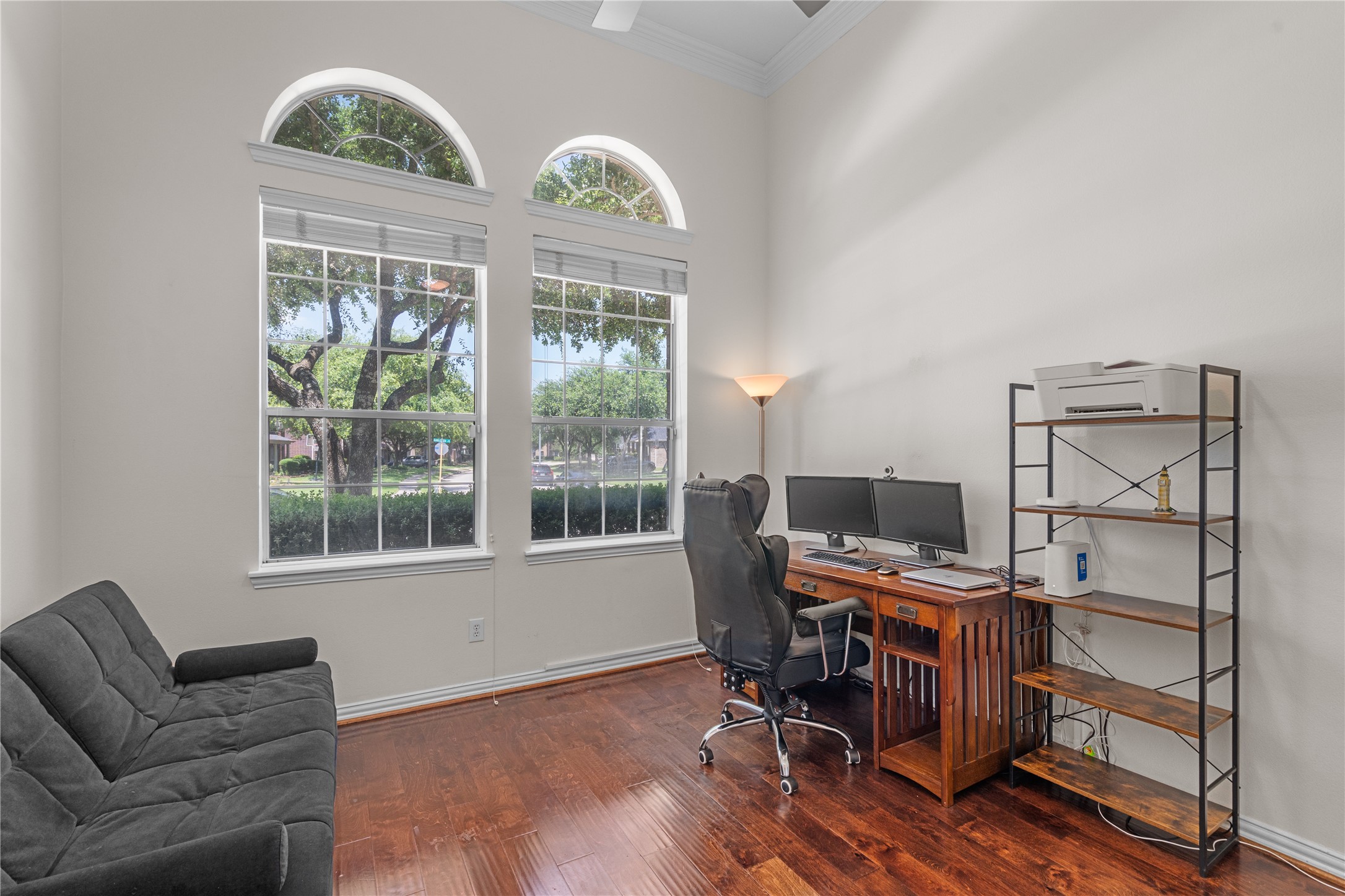 14718 Ramblebrook Humble, TX 77396 - Photo 7 of 38 A refined workspace with natural light and a quiet location near the entry.