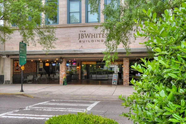 $2,200 | 936 Broad Street, Unit 304, Augusta, GA 30901