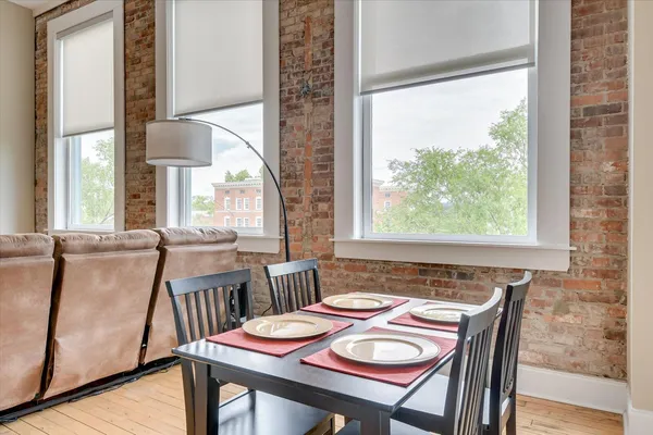 $2,200 | 936 Broad Street, Unit 304, Augusta, GA 30901