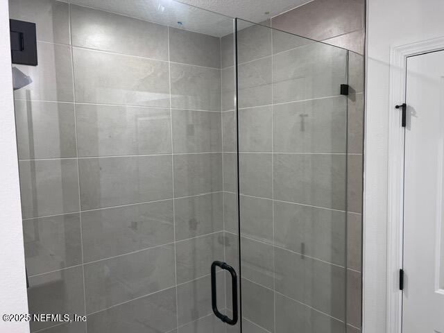 1177 Brk Frst Drive St. Augustine, FL 32092 - Photo 14 of 31 a bathroom with a shower