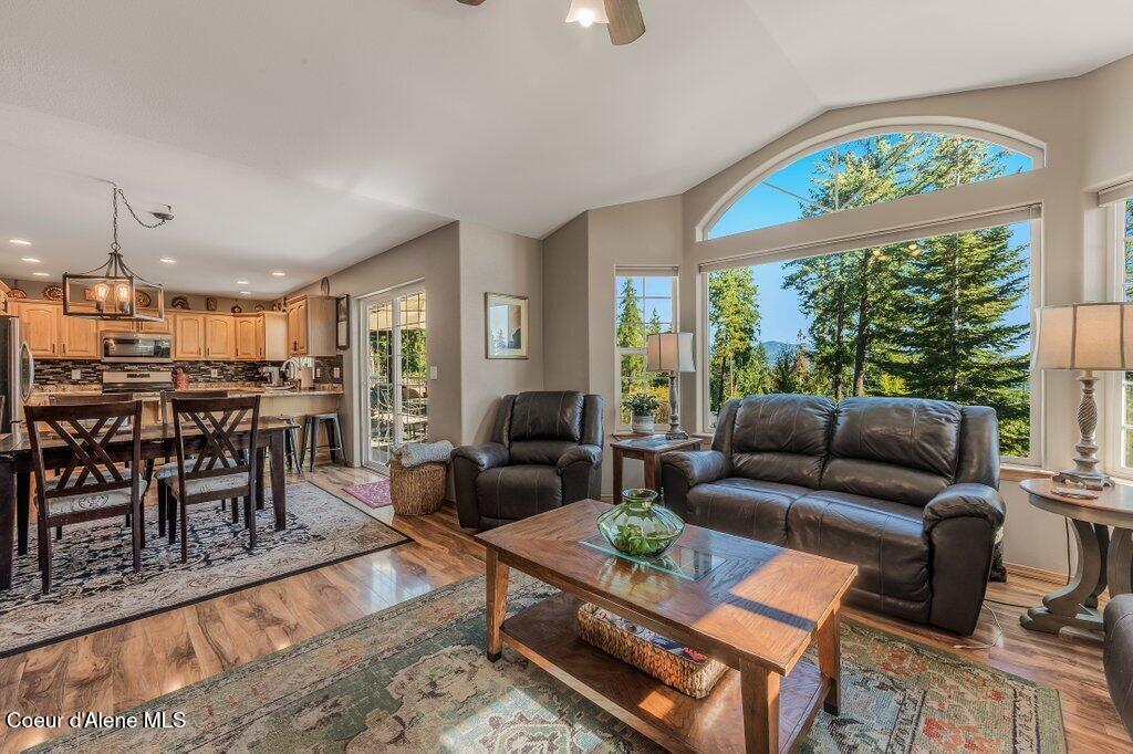 11413 North Summit Loop Post Falls, ID 83854 - Photo 15 of 67 Great Room