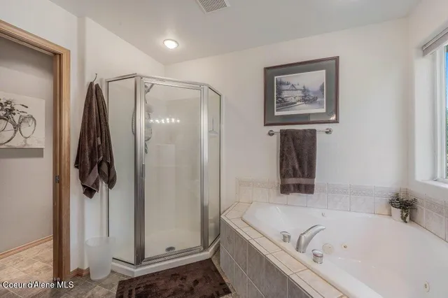 $879,000 | 11413 North Summit Loop, Post Falls, ID 83854