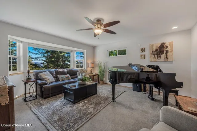 $879,000 | 11413 North Summit Loop, Post Falls, ID 83854