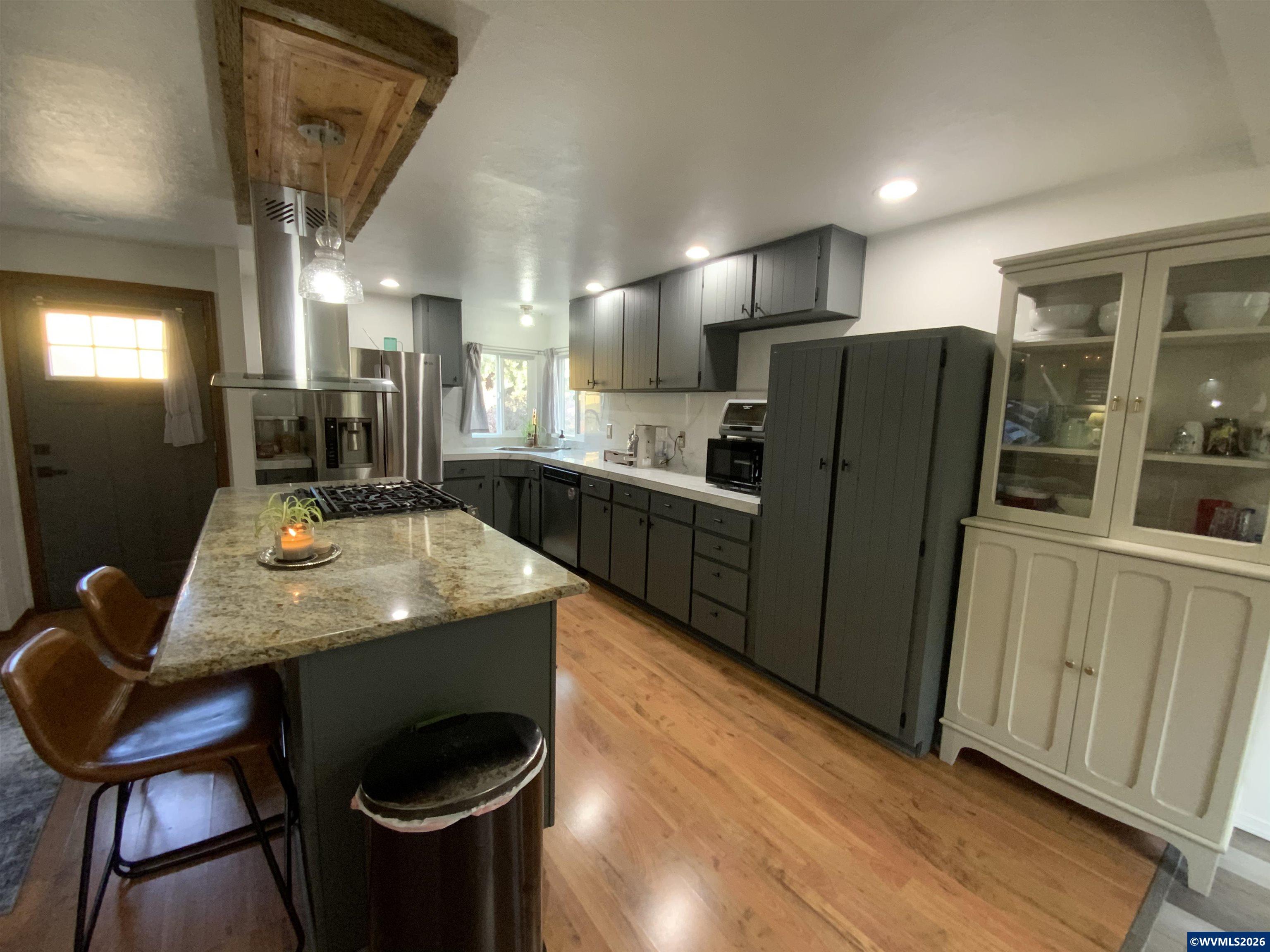 414 Boone Road Southeast Salem, OR 97306 - Photo 9 of 50