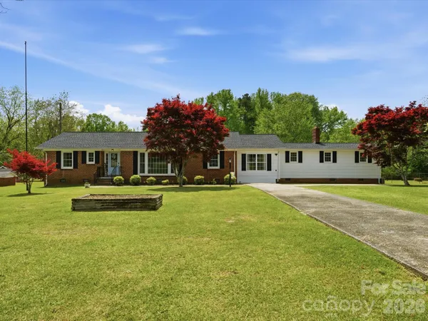 $352,500 | 644 Boyd Faile Road, Heath Springs, SC 29058