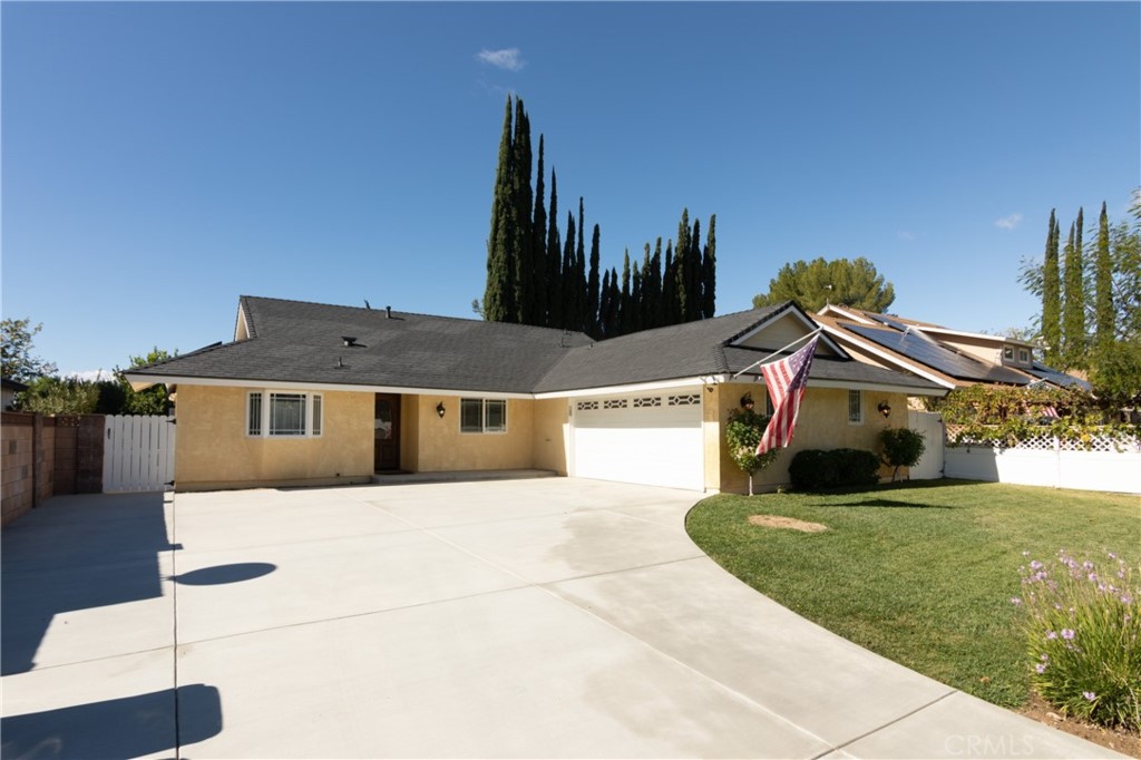 28009 Newbird Drive Saugus, CA 91350 - Photo 2 of 26 a view of a house with a yard
