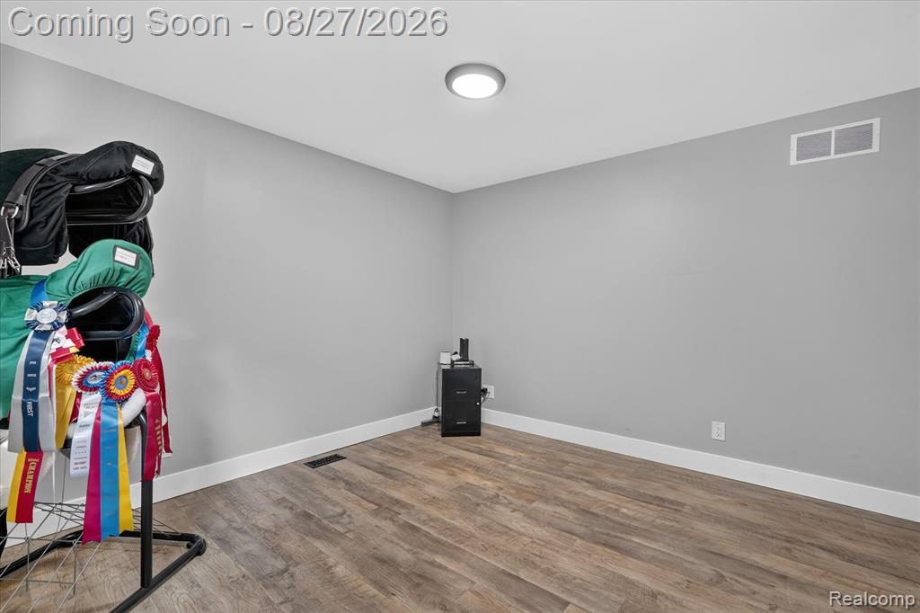 12265 Sharp Road Linden, MI 48451 - Photo 28 of 61 Gallery Image 28