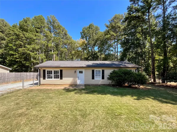 $290,000 | 412 North Secrest Avenue, Monroe, NC 28110