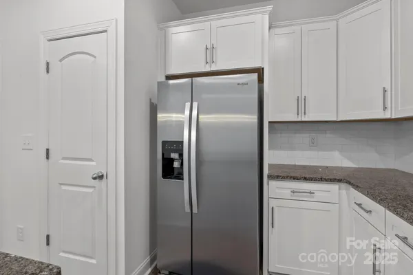 $284,900 | 1805 Edgewater Drive Northwest, Conover, NC 28613