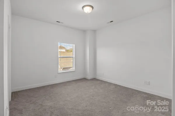 $284,900 | 1805 Edgewater Drive Northwest, Conover, NC 28613