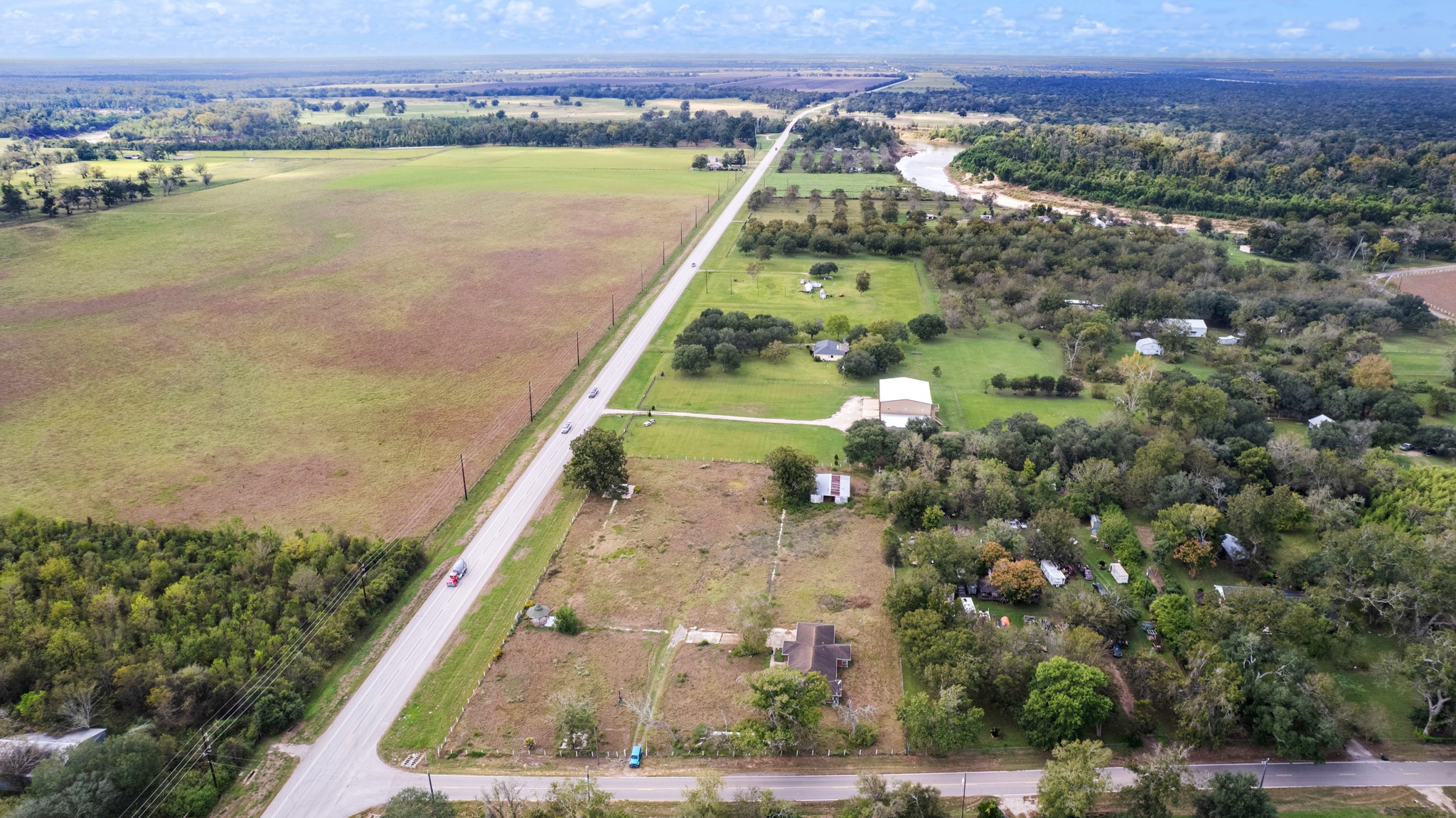 7442 County Road 42 Rosharon, TX 77583 - Photo 42 of 43 a view of a city