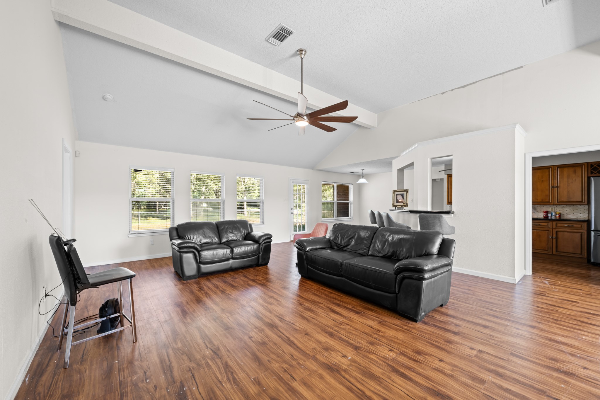 7442 County Road 42 Rosharon, TX 77583 - Photo 10 of 43 a living room with furniture and a wooden floor