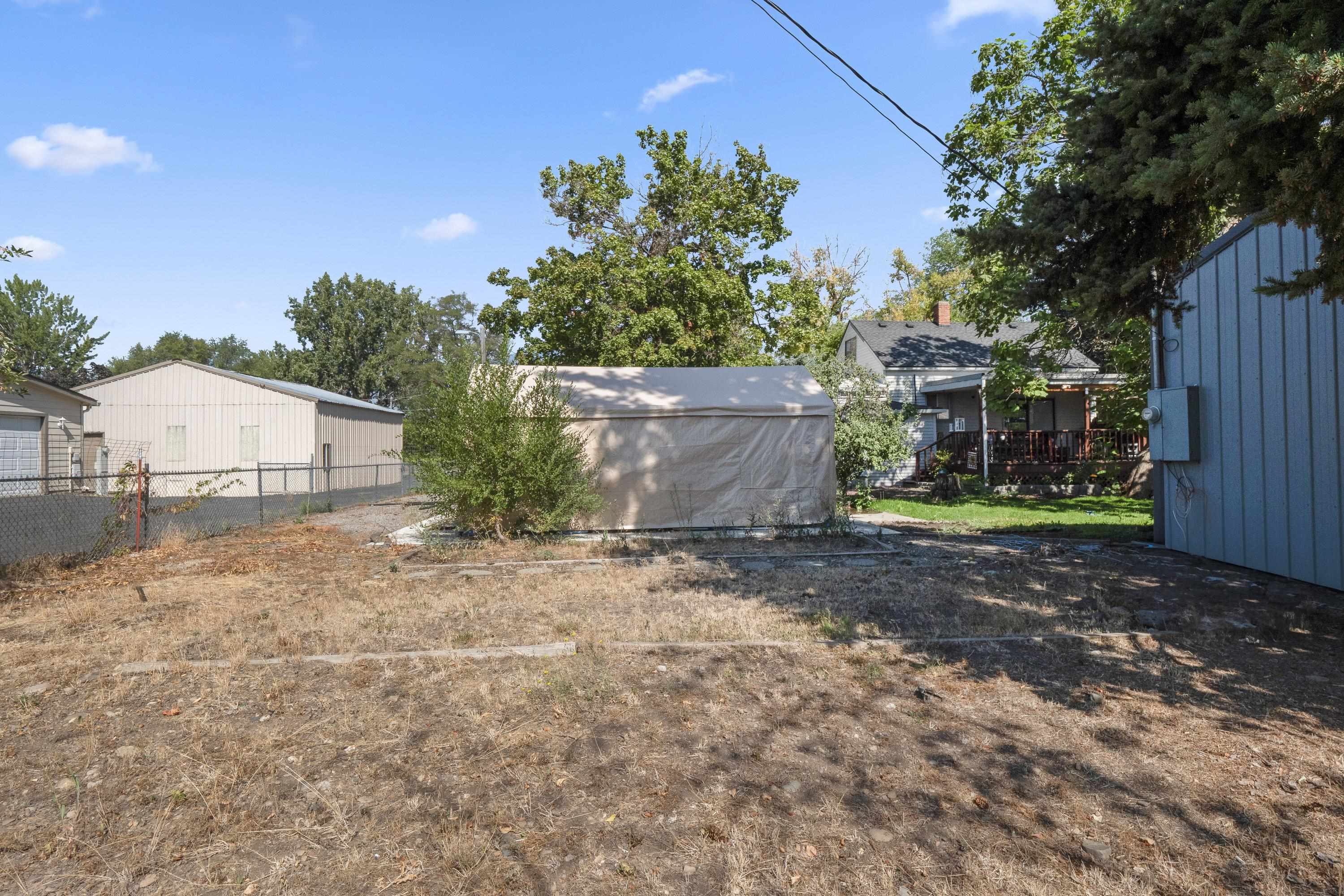 1317 North Bessie Road Spokane Valley, WA 99212 - Photo 27 of 49