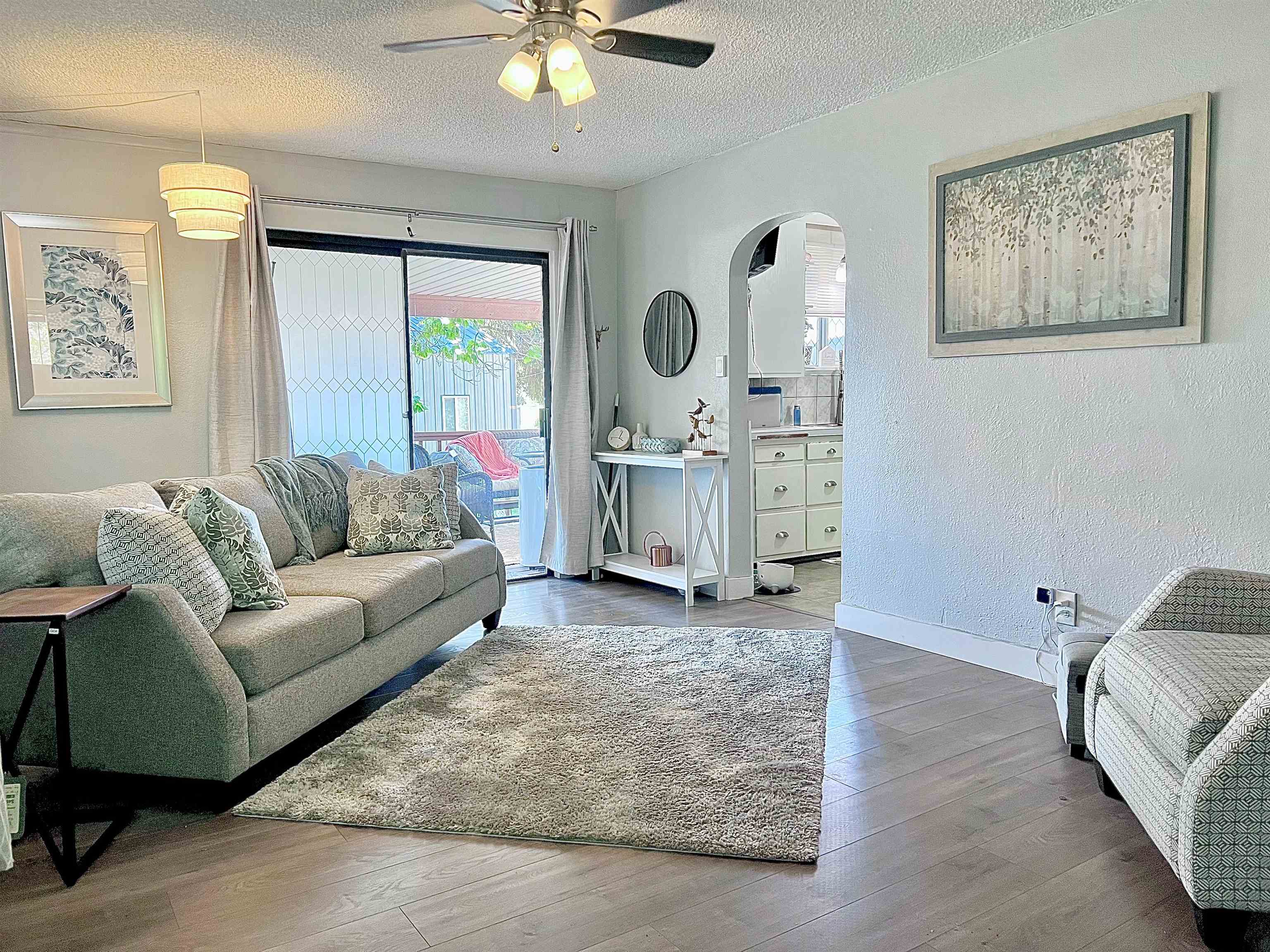 1317 North Bessie Road Spokane Valley, WA 99212 - Photo 3 of 49