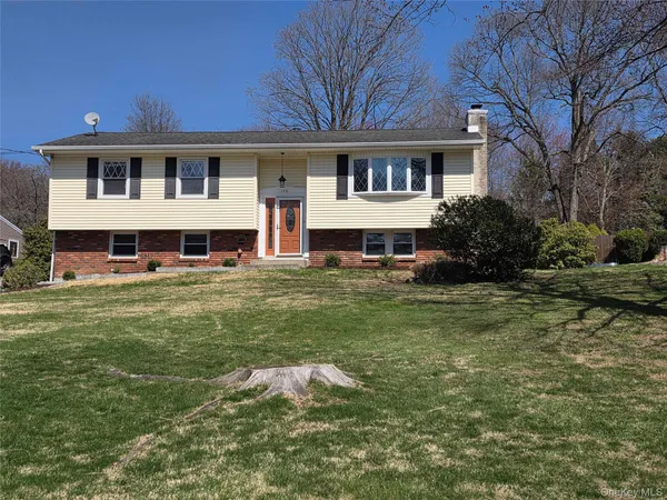 $620,000 | 140 Chestnut Ridge Road, Mahopac, NY 10541