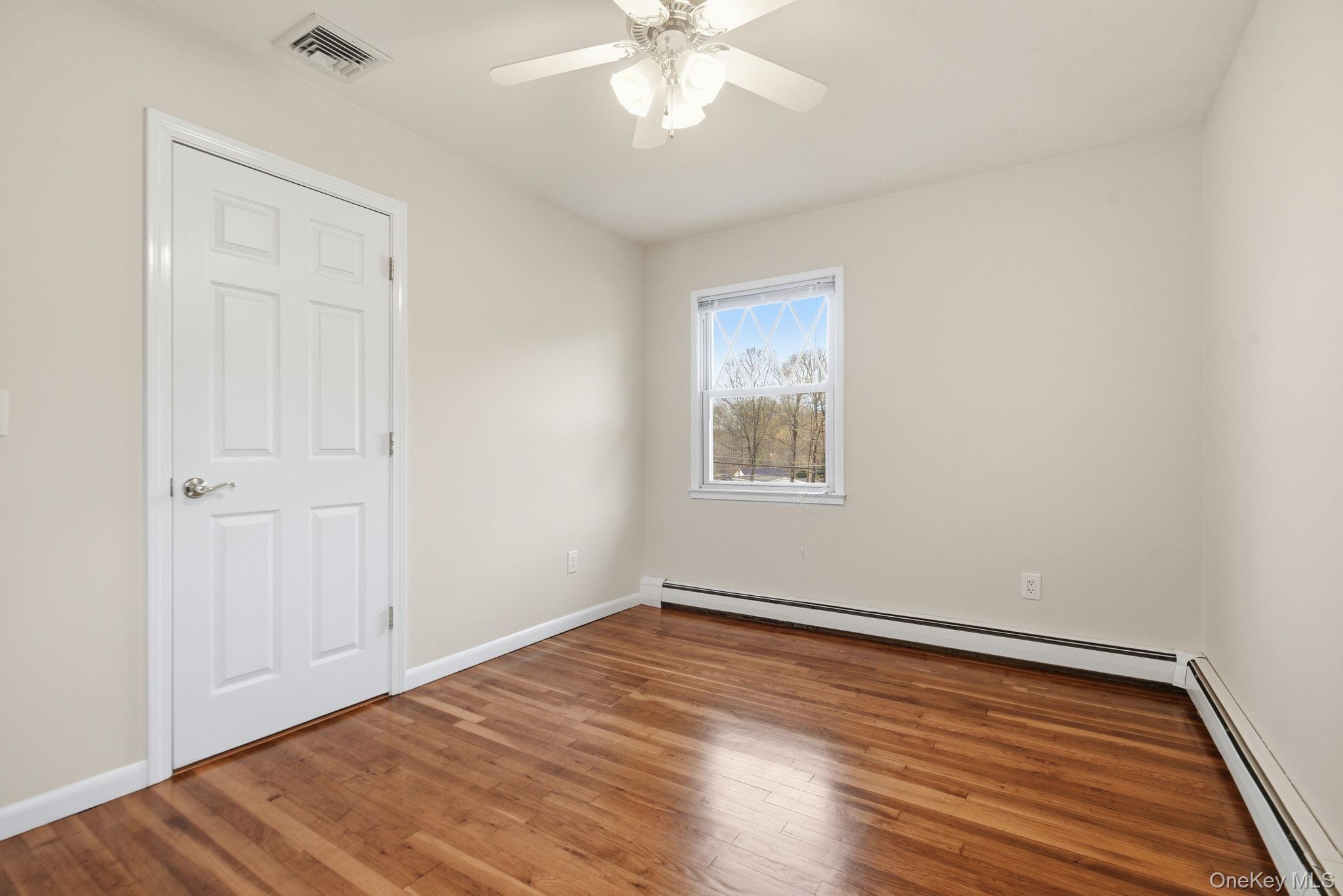 140 Chestnut Ridge Road Mahopac, NY 10541 - Photo 15 of 25