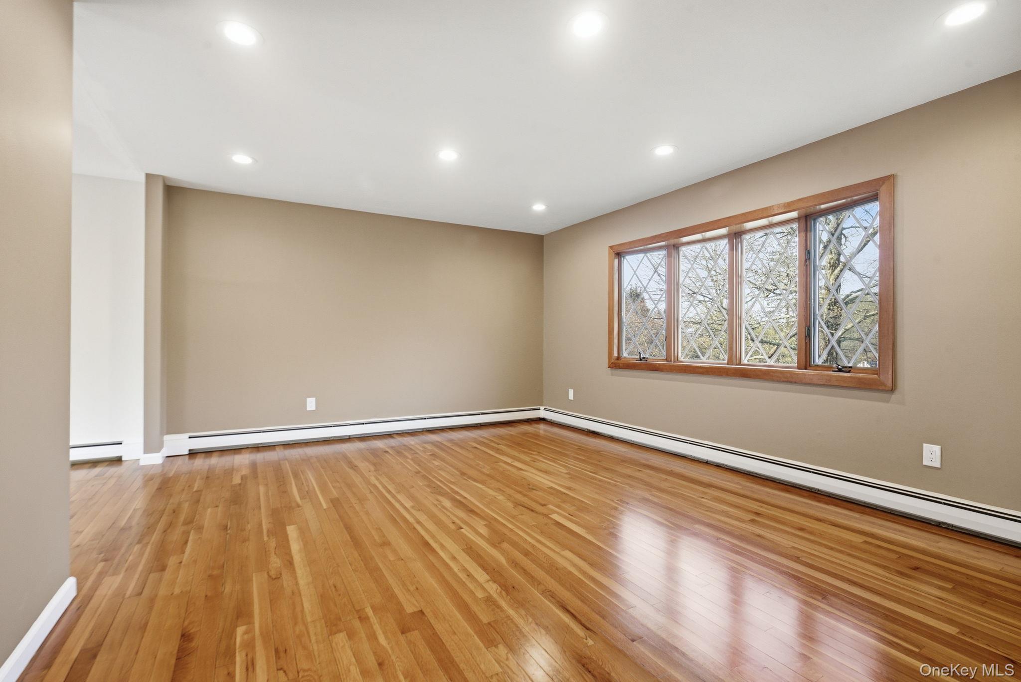140 Chestnut Ridge Road Mahopac, NY 10541 - Photo 5 of 25