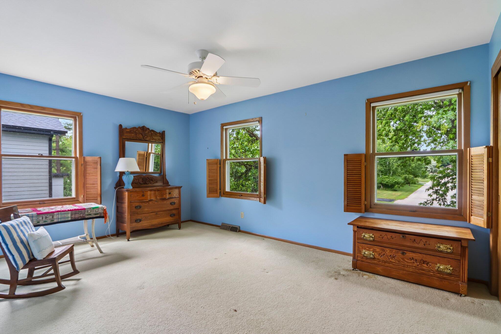 7400 North Pierron Road Glendale, WI 53209 - Photo 24 of 49 2nd bd rm