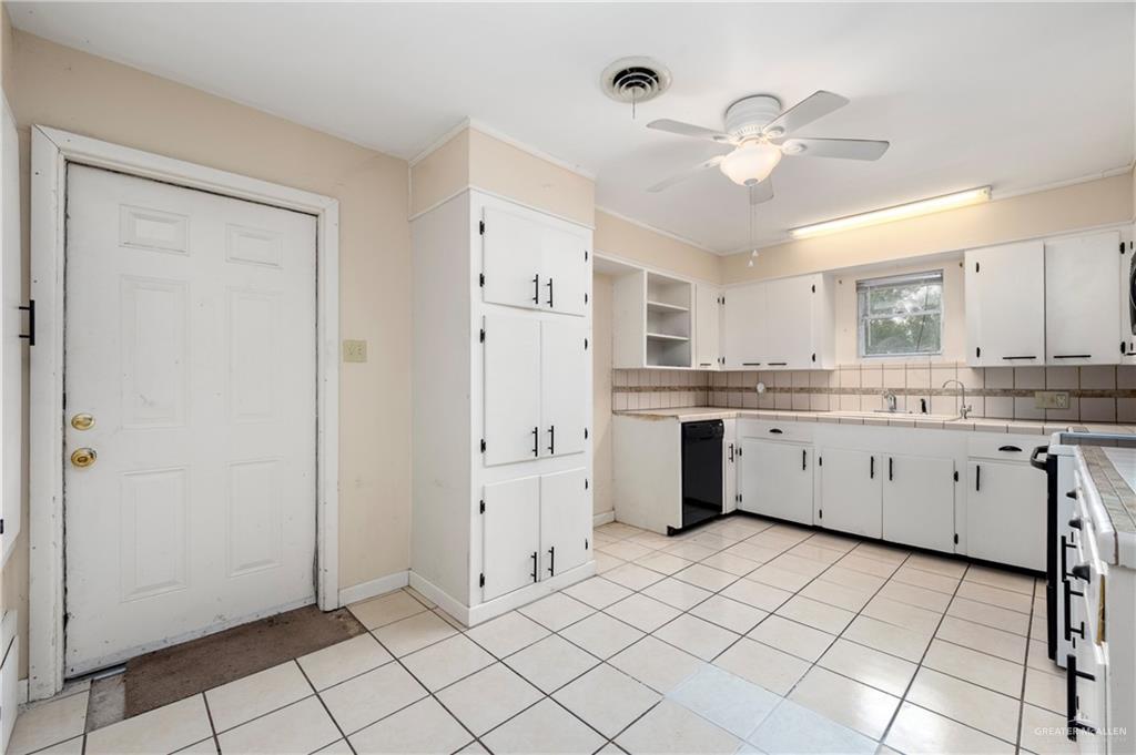 2250 Zillock Road San Benito, TX 78586 - Photo 8 of 19 Gallery Image 8