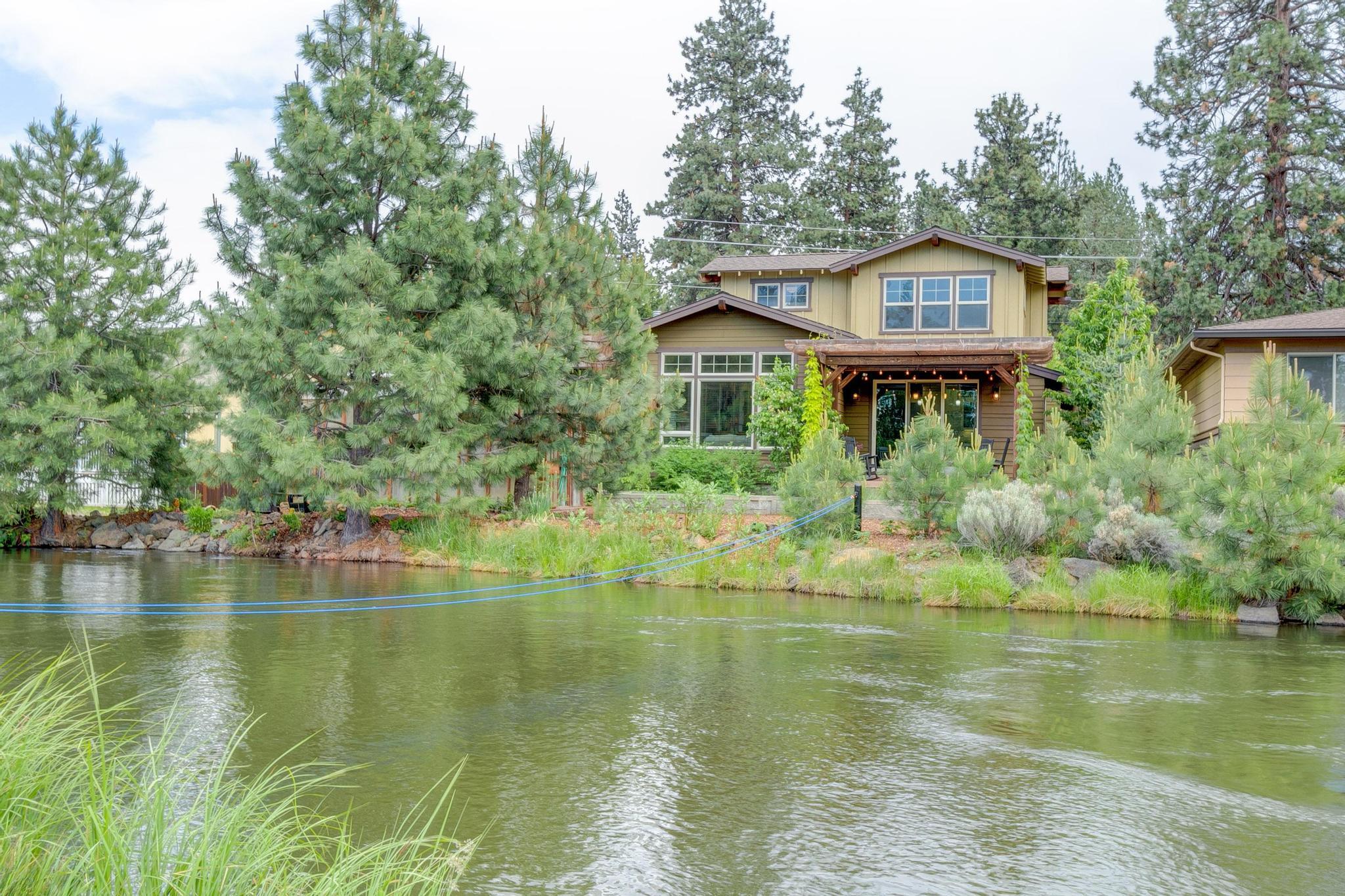 61521 Southwest Blakely Road Bend, OR 97702 - Photo 5 of 47 Address Here-11