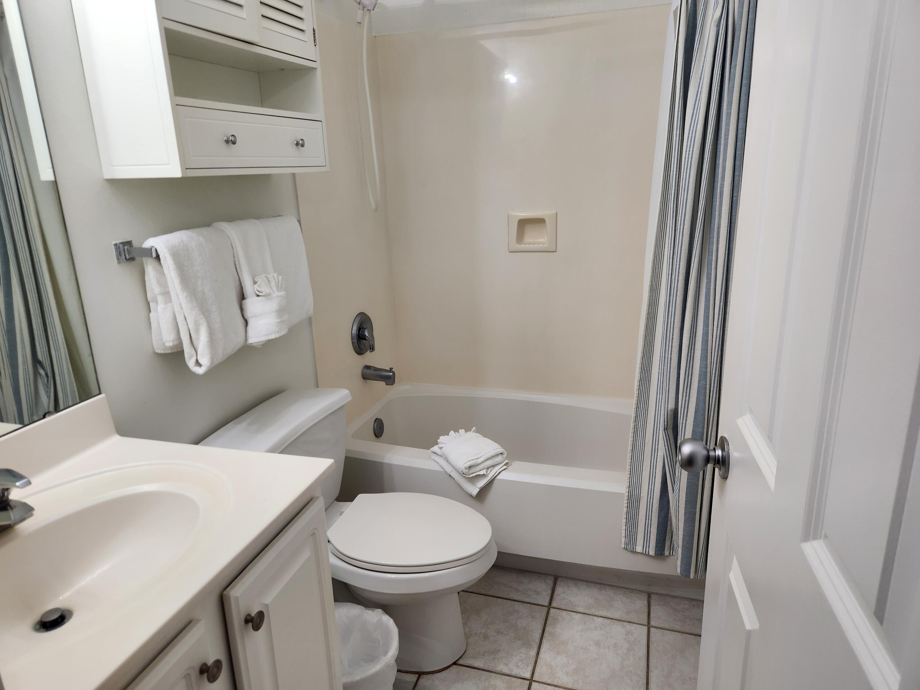 970 Highway 98, Unit 101 Destin, FL 32541 - Photo 15 of 19 20250806_103147 (1)