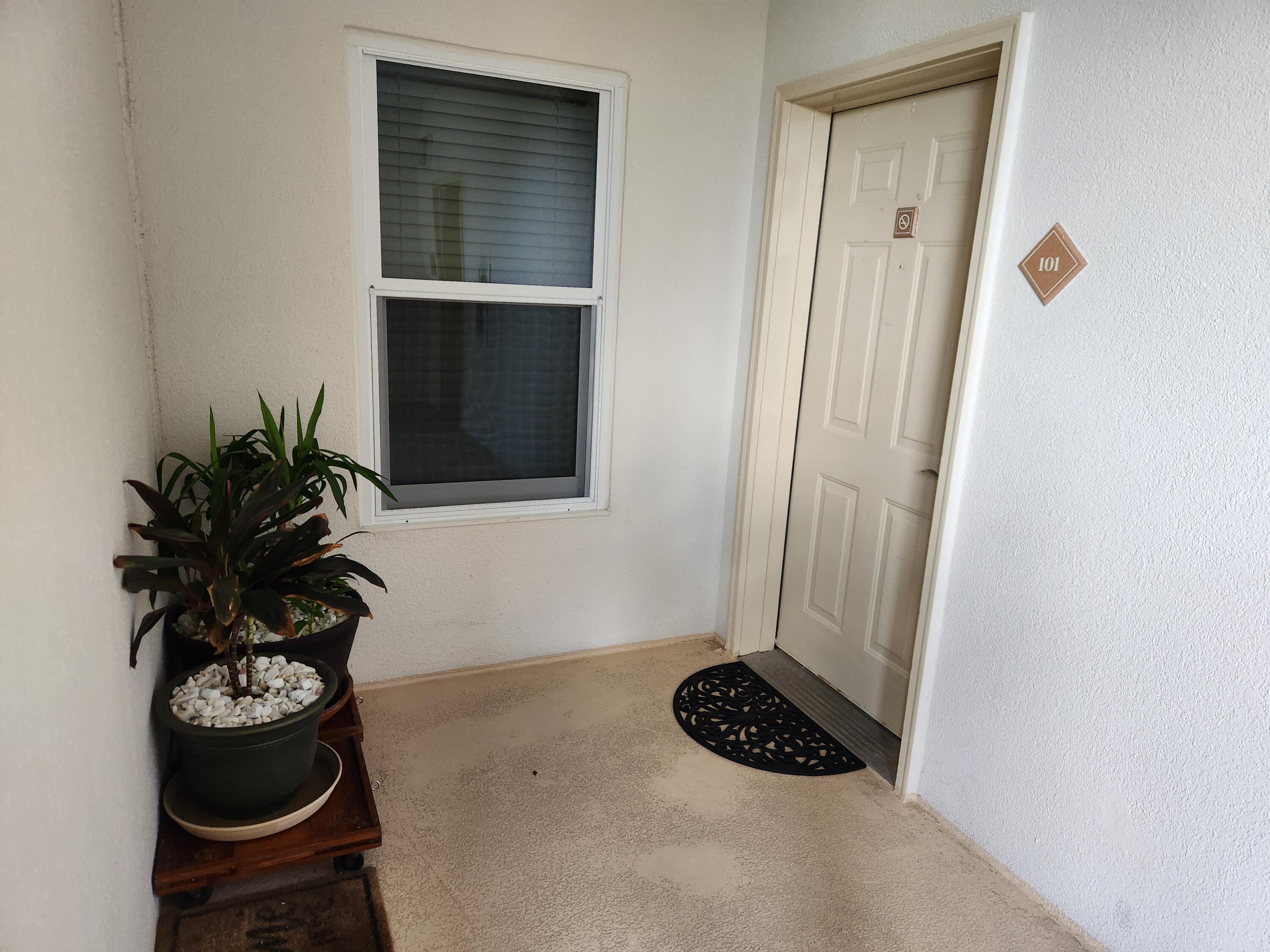 970 Highway 98, Unit 101 Destin, FL 32541 - Photo 3 of 19 20240930_101958