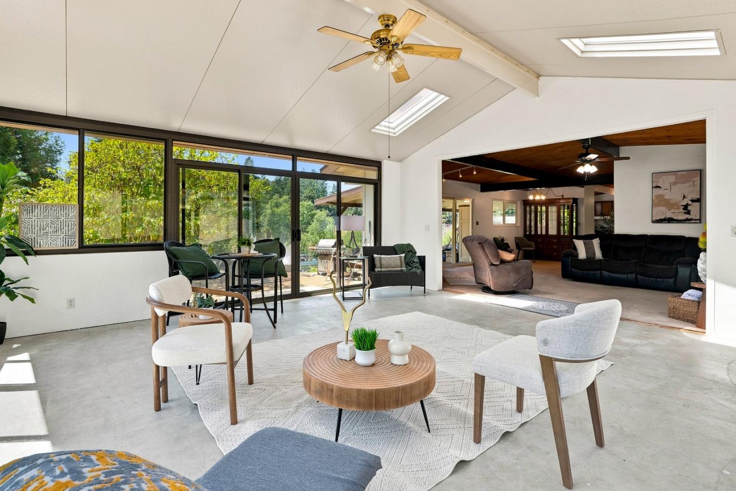 2063 Cox Road Aptos, CA 95003 - Photo 17 of 26 Gallery Image 17