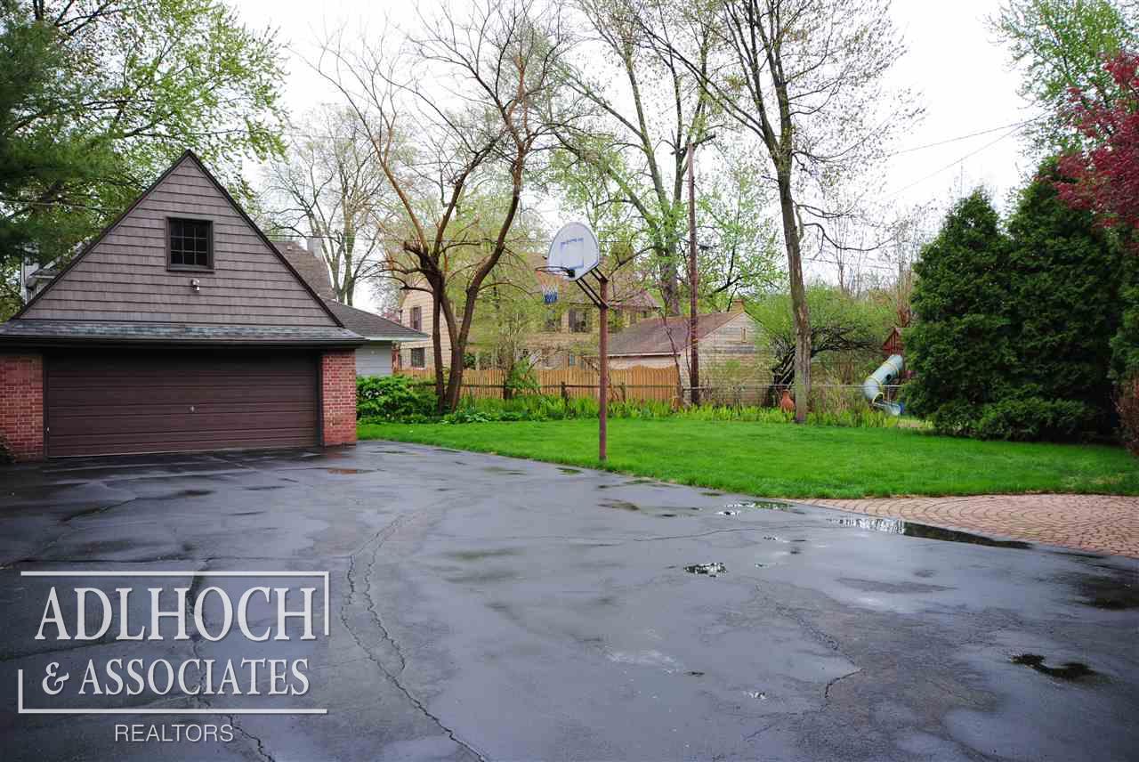1328 Berkshire Road Grosse Pointe, MI 48230 - Photo 26 of 27