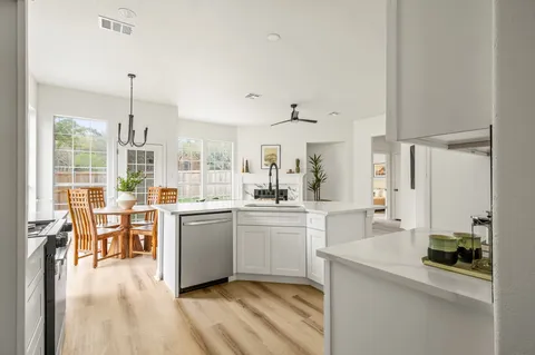 $475,000 | 4015 Sable Oaks Drive, Round Rock, TX 78664