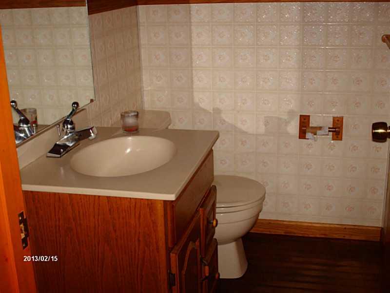 1507 Marshall Road Monaca, PA 15061 - Photo 9 of 15 Partial Bath.