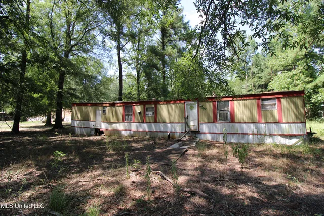 $130,000 | 1603 Holly Bush Road, Pelahatchie, MS 39145