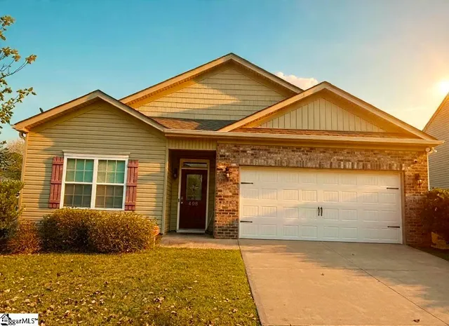 $289,900 | 408 All Seasons Drive, Boiling Springs, SC 29316