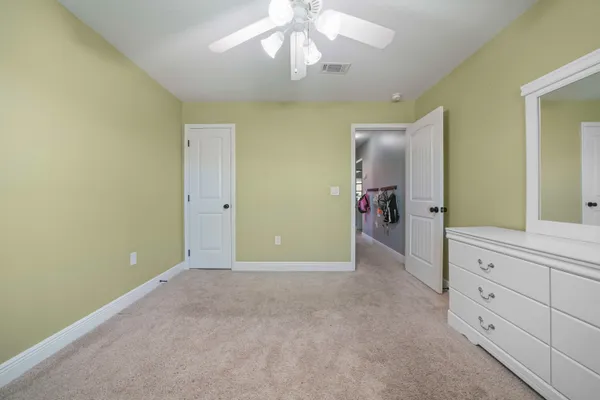 a view of a livingroom with closet
