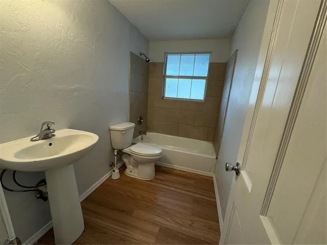 $389,000 | 3631 Meyer Place, Sarasota, FL 34239