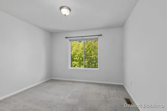 $351,000 | 523 Hill Valley Lane, Sparta, MI 49345