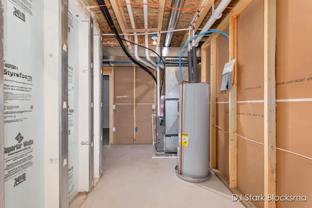 $351,000 | 523 Hill Valley Lane, Sparta, MI 49345