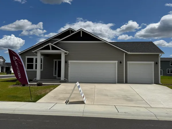 $494,900 | 418 Arcadia Avenue, Deer Park, WA 99006