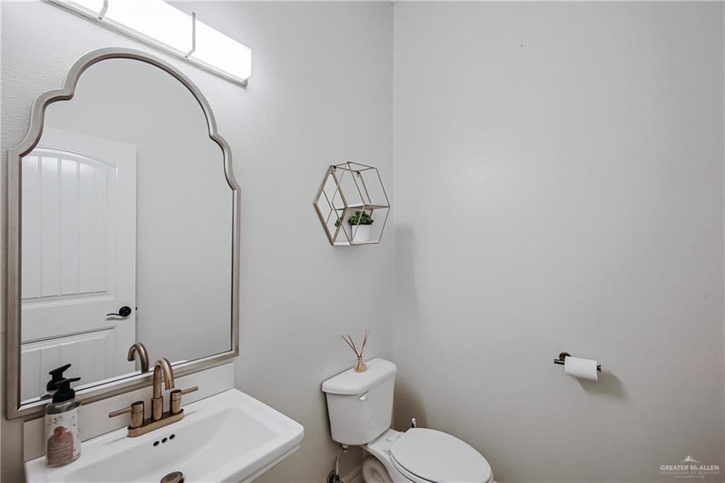 1801 South Erica Street Pharr, TX 78577 - Photo 12 of 25