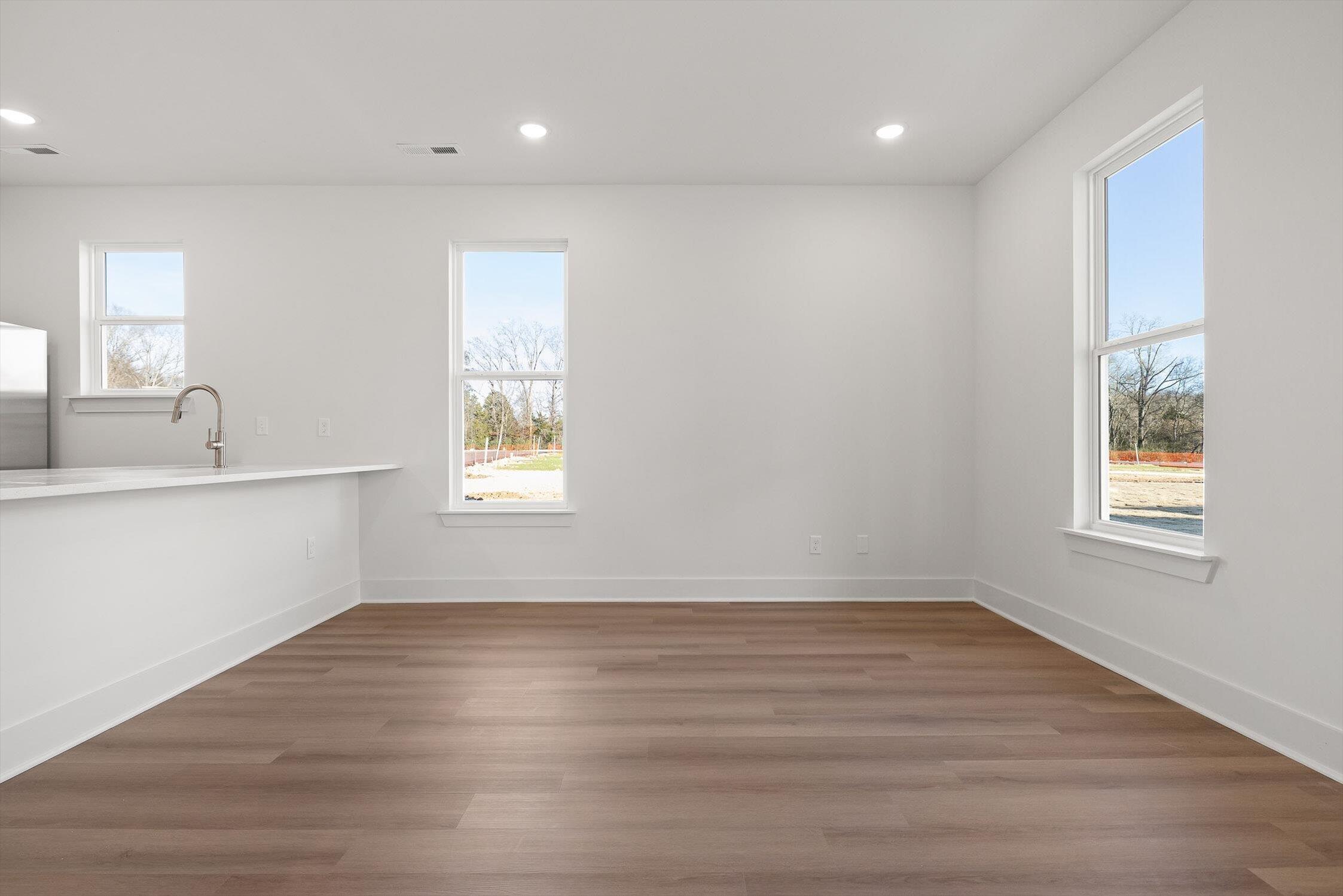 5160 Certain Circle Hixson, TN 37343 - Photo 7 of 31 08-5112 Northpoint-8