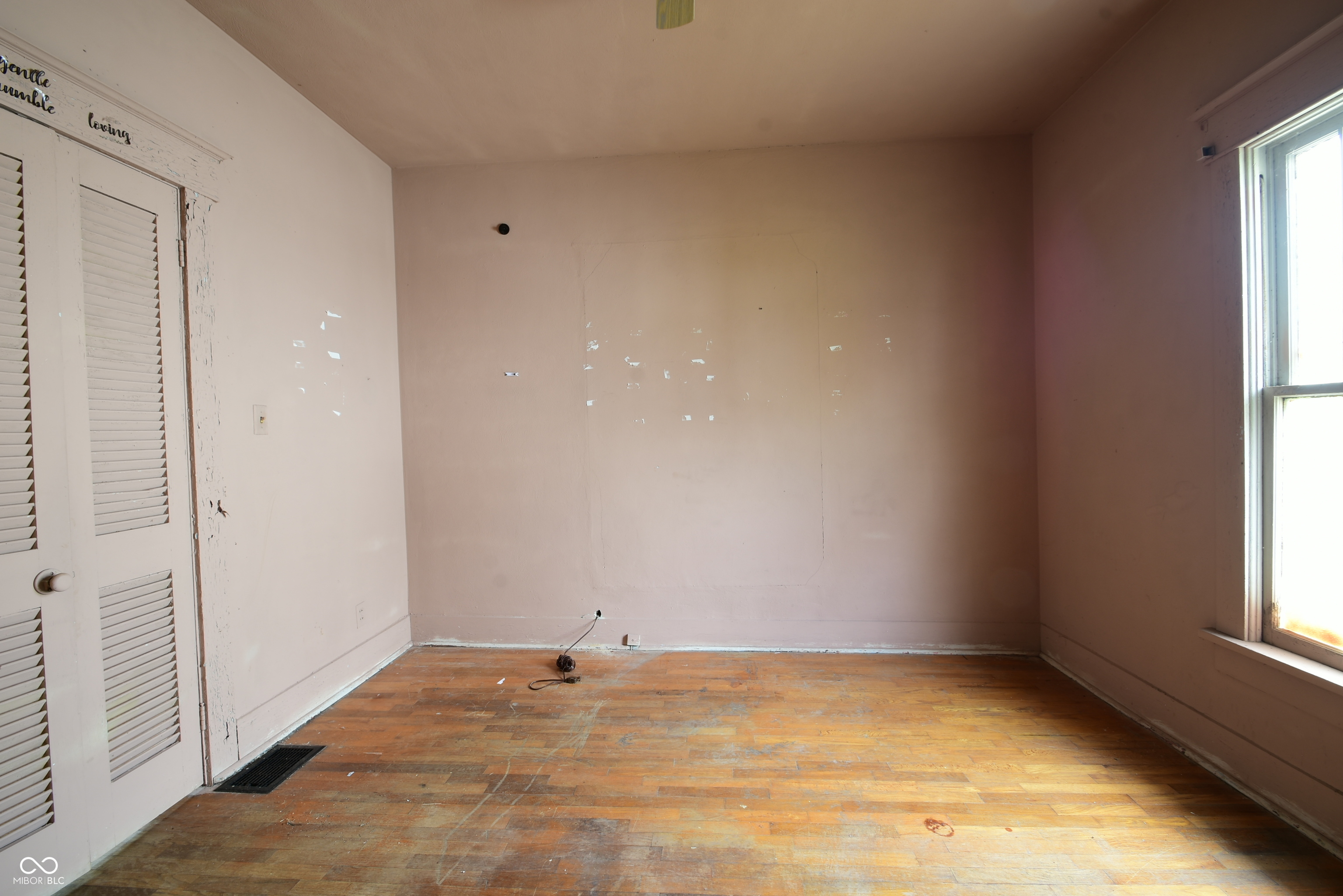 1426 Dewey Street Anderson, IN 46016 - Photo 12 of 17