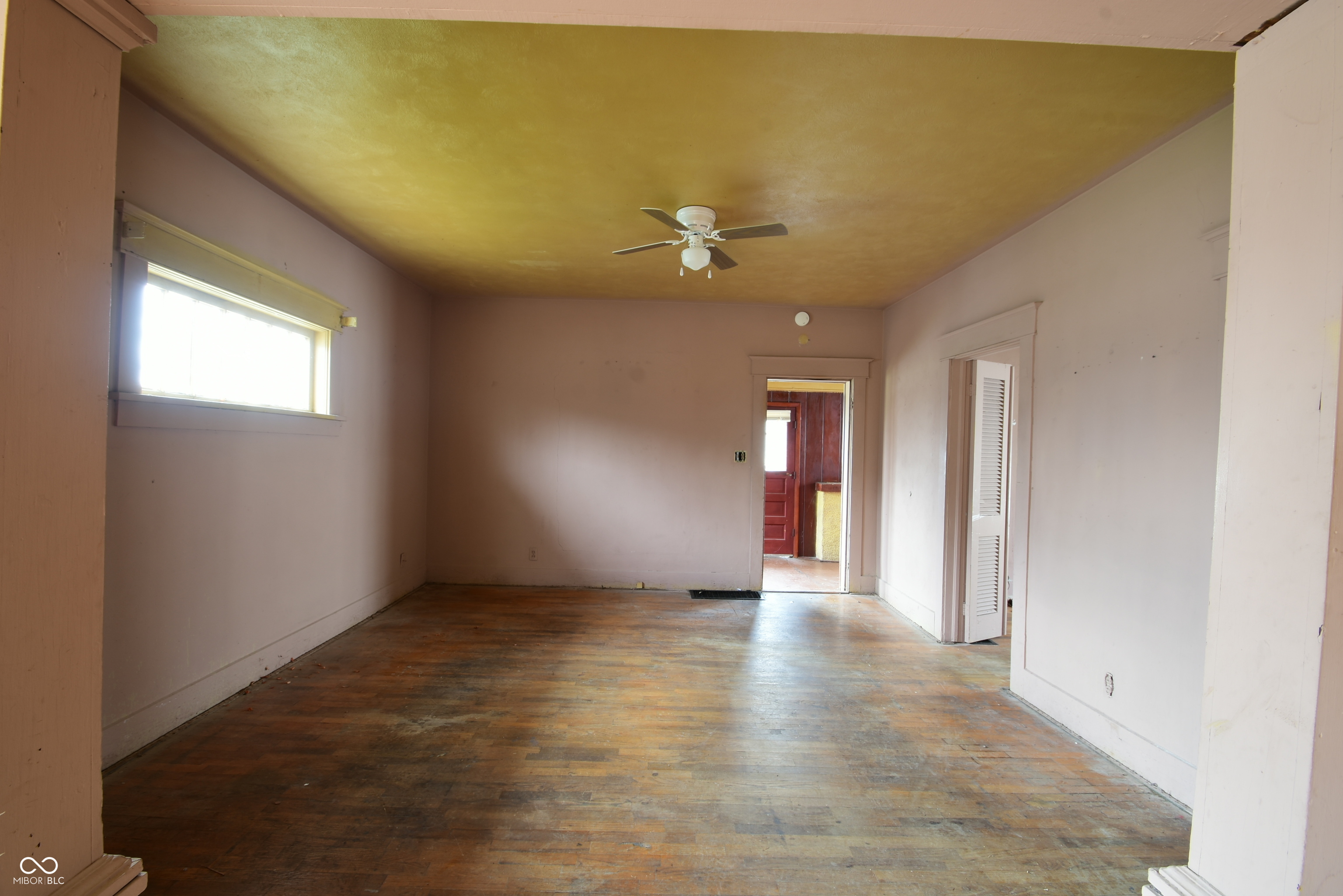 1426 Dewey Street Anderson, IN 46016 - Photo 6 of 17