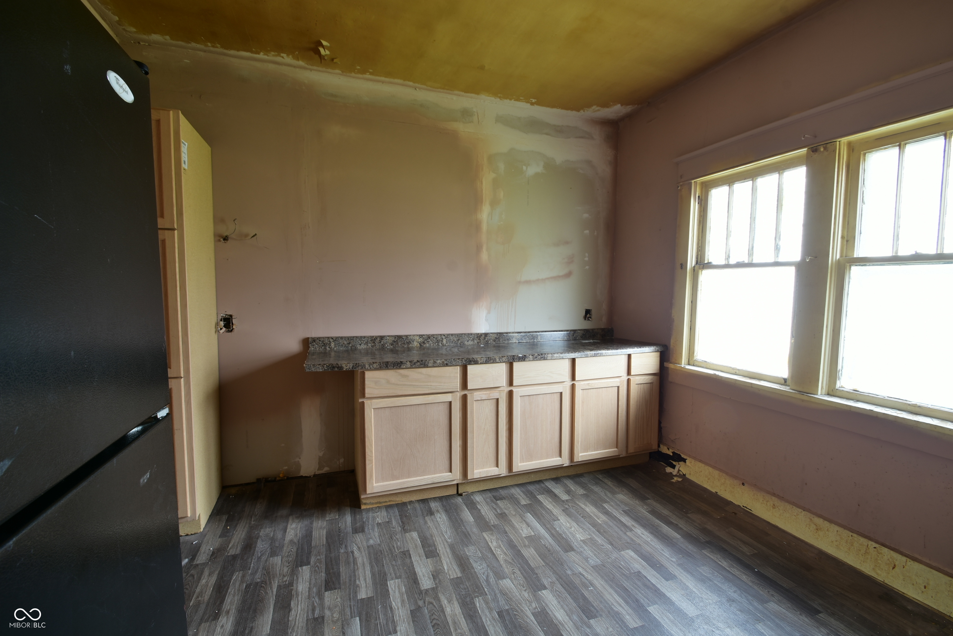 1426 Dewey Street Anderson, IN 46016 - Photo 10 of 17