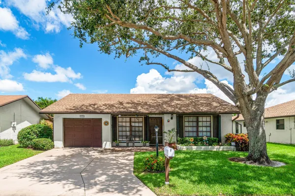 $310,000 | 6049 Ambertree Lane, Greenacres, FL 33463