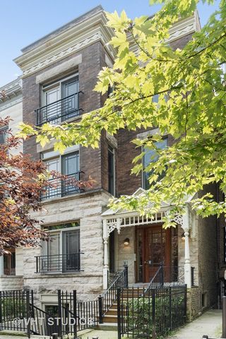 $229,000 | 859 West Newport Avenue, Unit G, Chicago, IL 60657