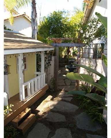 2095 Wandering Road Encinitas, CA 92024 - Photo 17 of 22 Playhouse in gated side yard